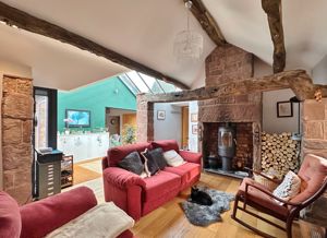 Photo 19- click for photo gallery